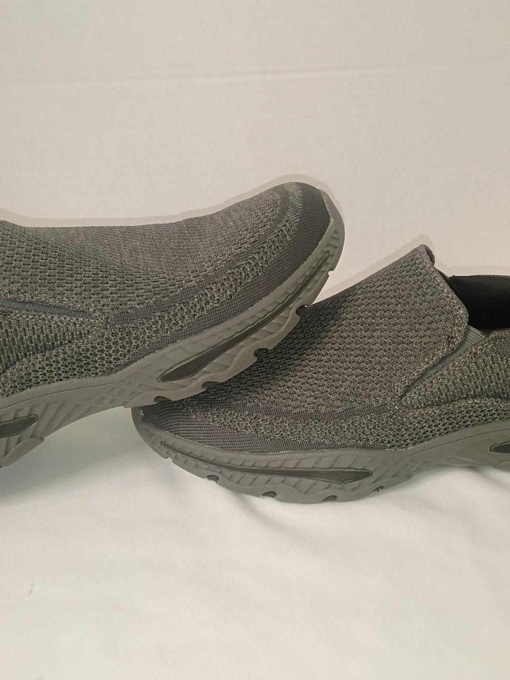 Skechers Men's Slip-On Knit Loafers in Gray